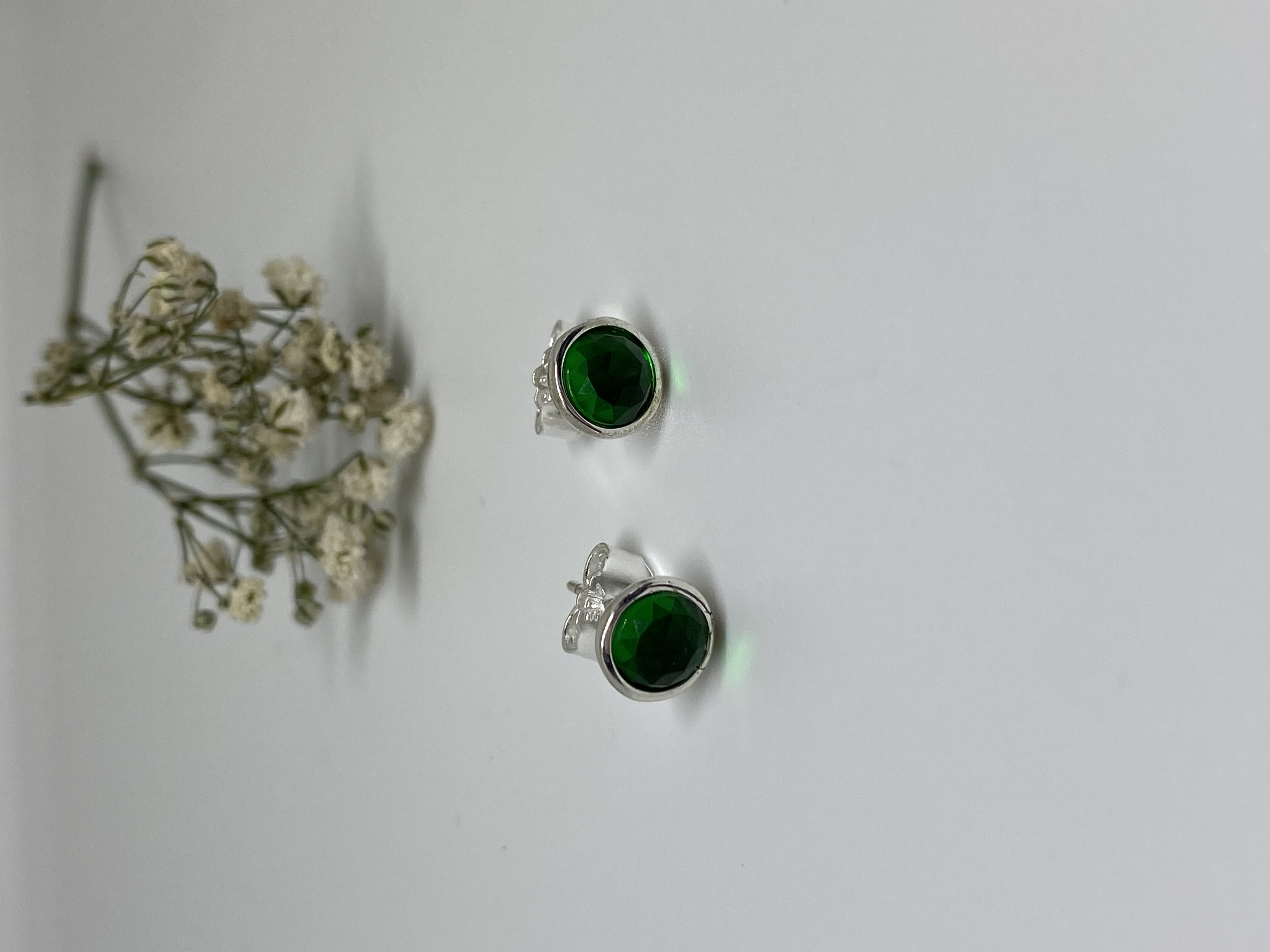 Aretes Zirconia Verde.