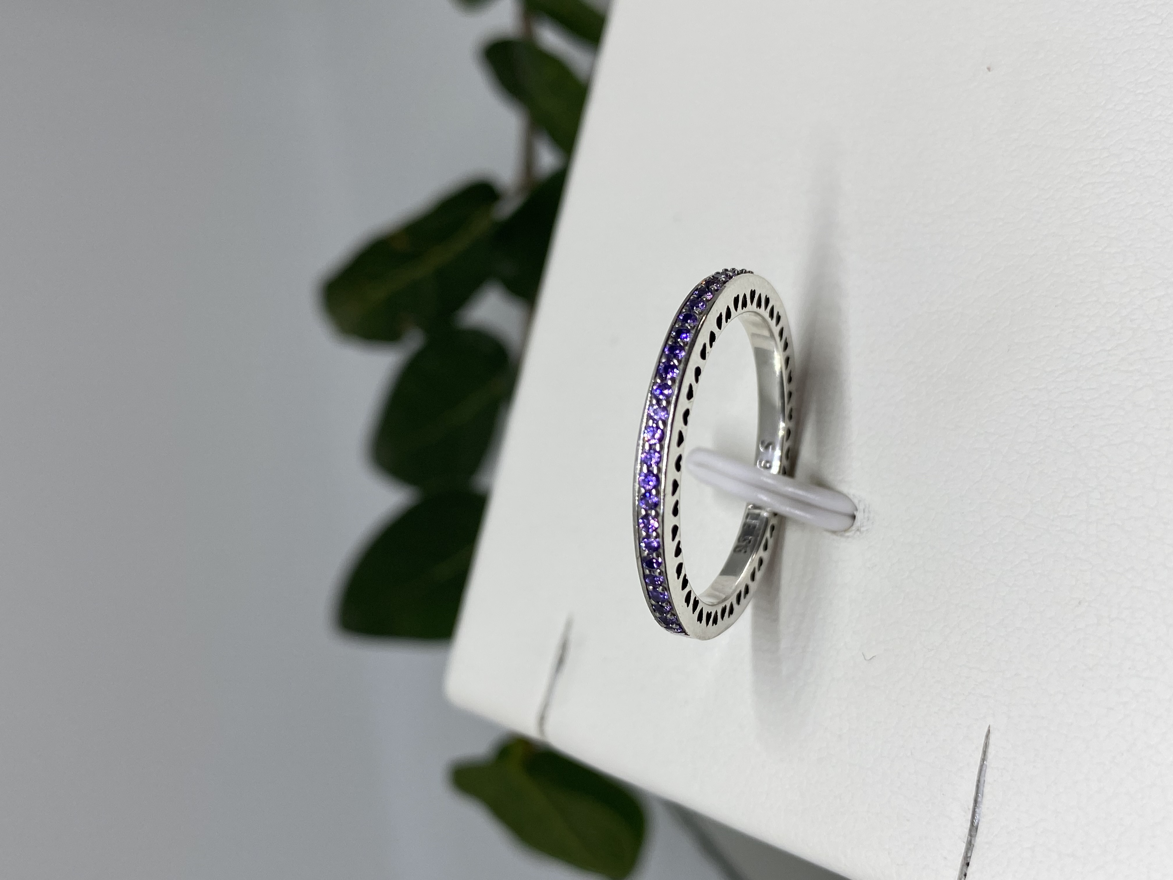 Anillo Zirconias Lilas